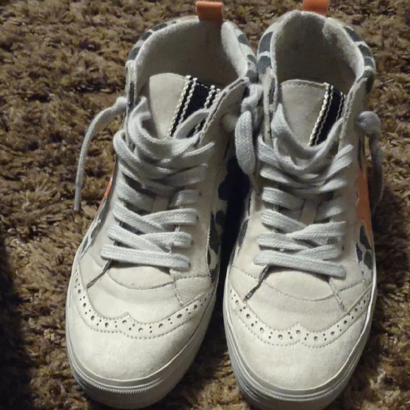 ShuShop White and Orange Leopard Print Sneakers - Picture 4 of 4